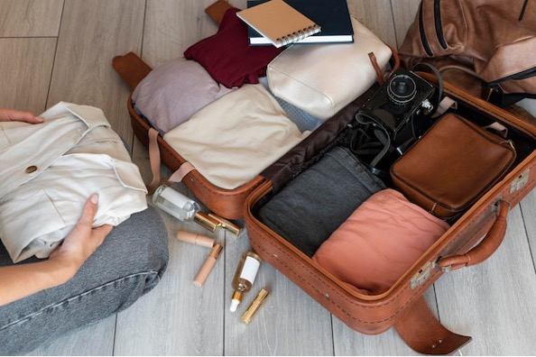 packing, clothes, suitcase